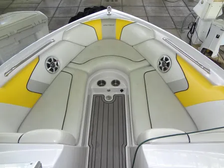 Correct Craft Super Air Nautique 230 image