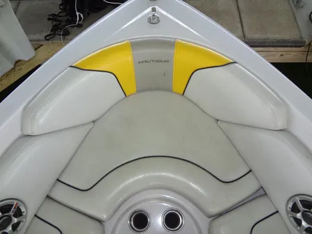 Correct Craft Super Air Nautique 230 image