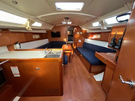 Beneteau OCEANIS-37 image