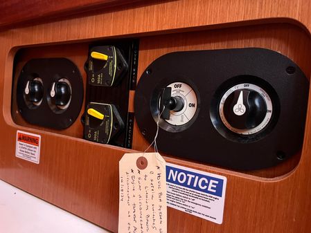 Beneteau OCEANIS-37 image