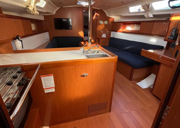 Beneteau OCEANIS-37 image