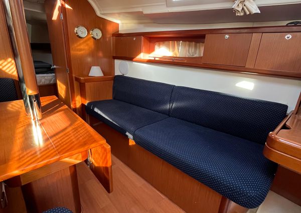 Beneteau OCEANIS-37 image