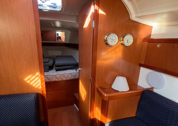 Beneteau OCEANIS-37 image