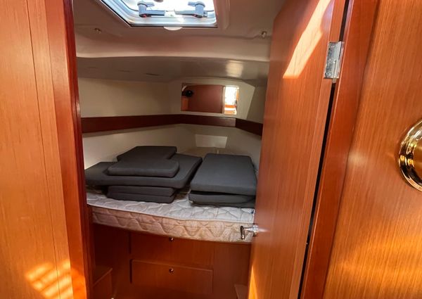 Beneteau OCEANIS-37 image