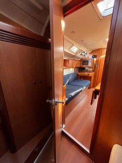 Beneteau OCEANIS-37 image