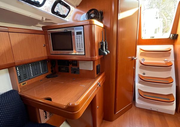 Beneteau OCEANIS-37 image