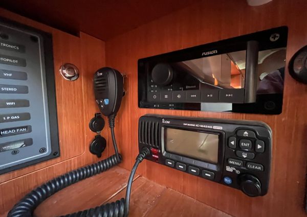 Beneteau OCEANIS-37 image