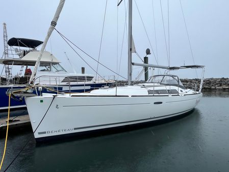 Beneteau OCEANIS-37 image