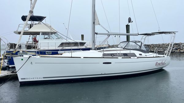 Beneteau Oceanis 37 