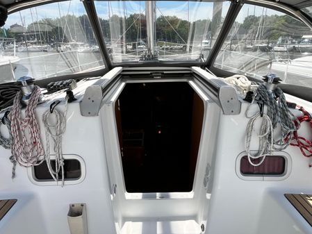 Beneteau OCEANIS-37 image