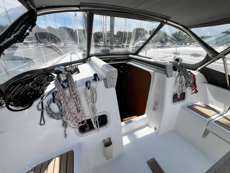 Beneteau OCEANIS-37 image
