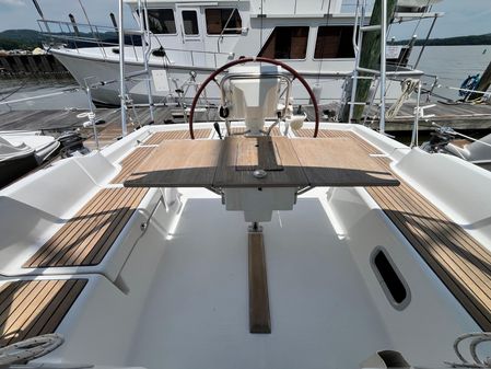 Beneteau OCEANIS-37 image
