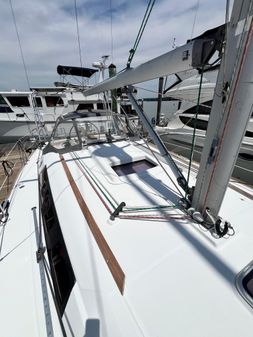Beneteau OCEANIS-37 image