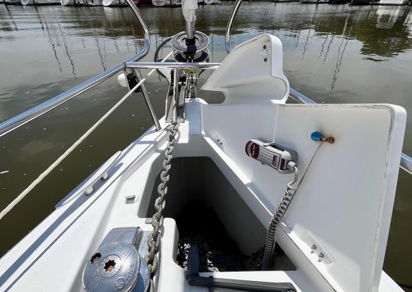 Beneteau OCEANIS-37 image