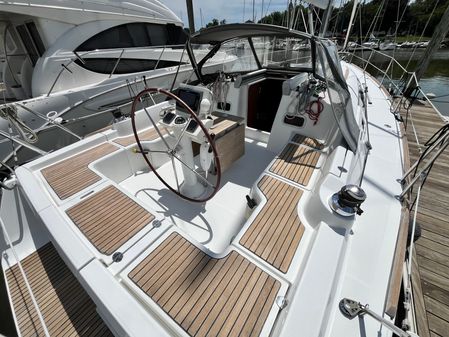 Beneteau OCEANIS-37 image