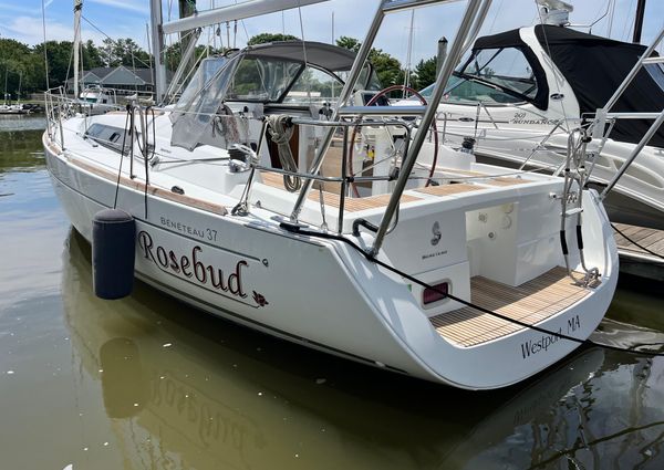 Beneteau OCEANIS-37 image