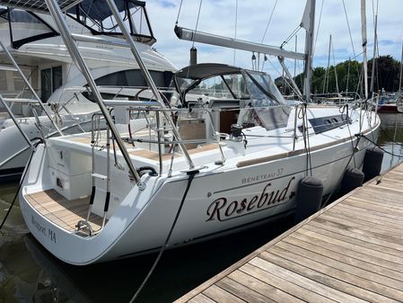 Beneteau OCEANIS-37 image