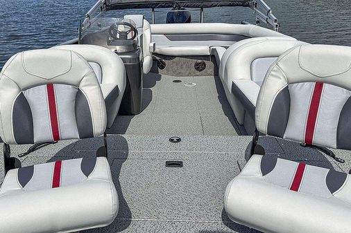 Lowe SPORT-DECK-224 image