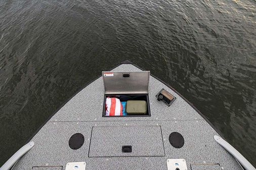 Lowe SPORT-DECK-224 image