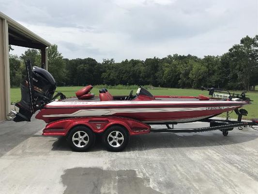 Skeeter FX 20 - main image