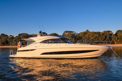 Riviera 4800 Sport Yacht image