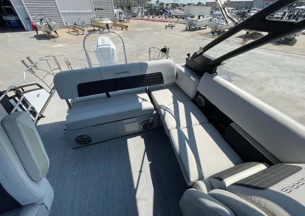 Harris 250 Solstice image