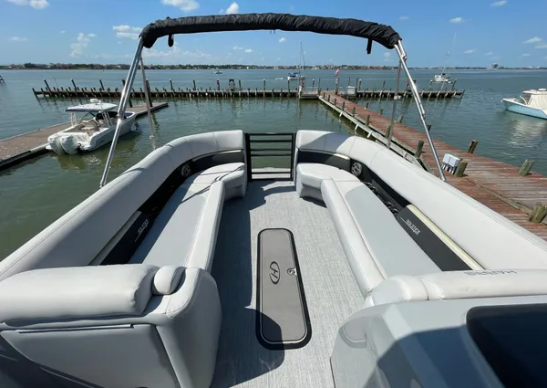 Harris 250 Solstice image