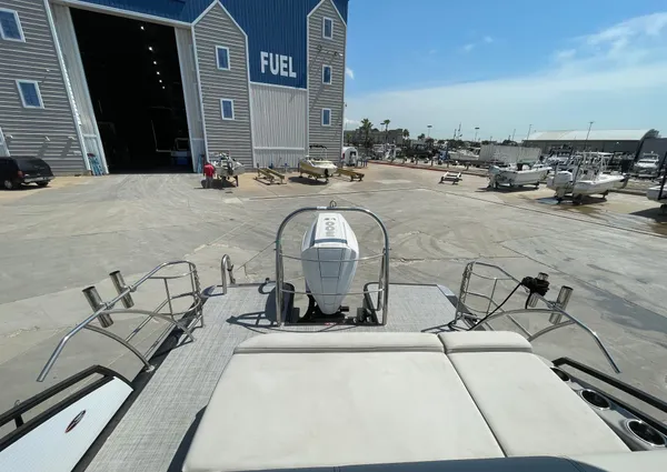 Harris 250 Solstice image