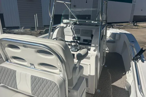 Twin Vee 260 VIVA image