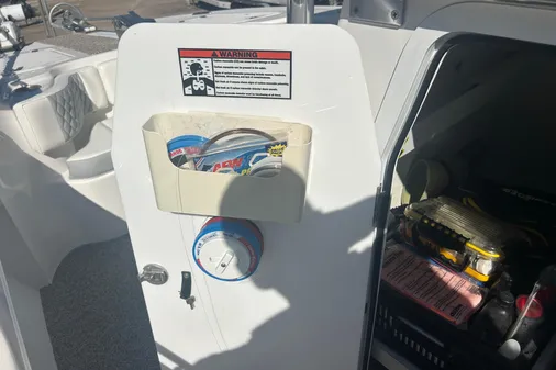 Twin Vee 260 VIVA image