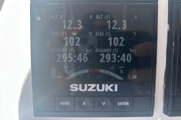 Twin Vee 260 VIVA image