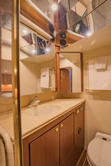 Ocean Yachts 60 Convertible image