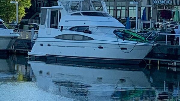 Carver 396 Motor Yacht