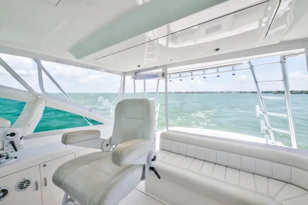 Cabo 45 Express image