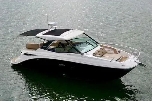 Sea Ray 320 Sundancer image