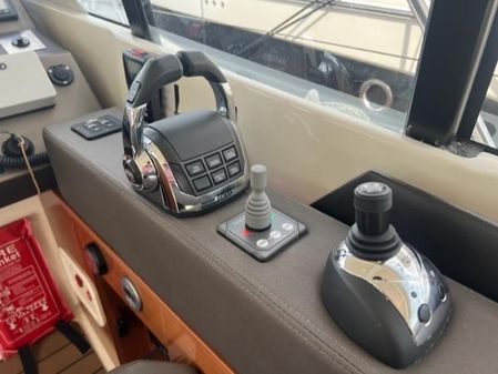Jeanneau PRESTIGE-350 image