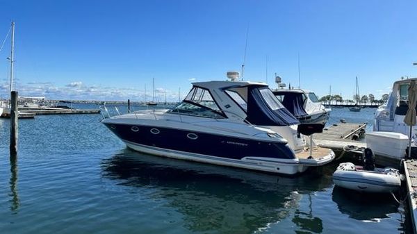 Monterey 360 Sport Yacht 