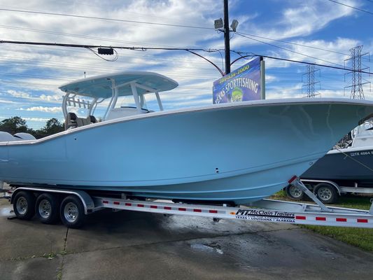 Tidewater 320 CC Adventure - main image