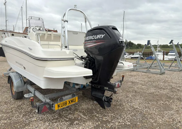 Bayliner ELEMENT-CC6 image