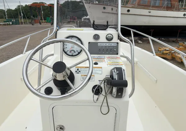 Bayliner ELEMENT-CC6 image