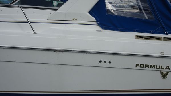 Formula 31-PERFORMANCE-CRUISER image