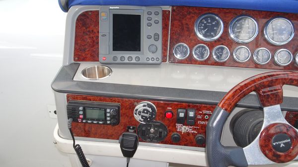 Formula 31-PERFORMANCE-CRUISER image