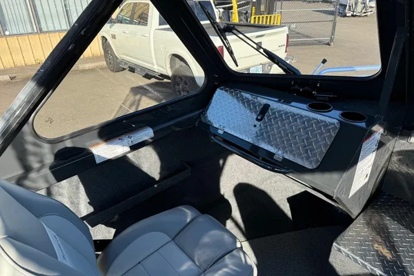 Thunder-jet 200-LUXOR image