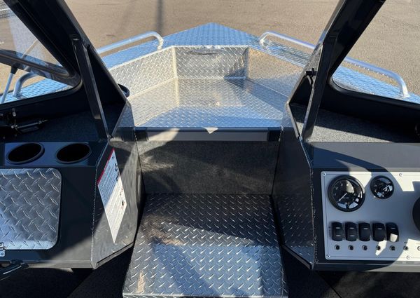 Thunder-jet 200-LUXOR image