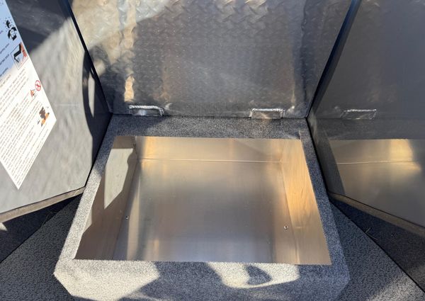 Thunder-jet 200-LUXOR image