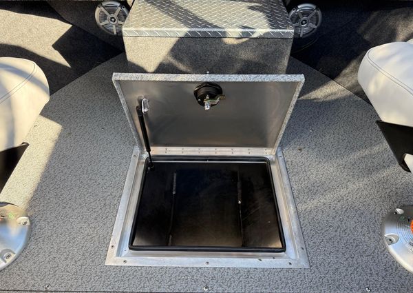 Thunder-jet 200-LUXOR image