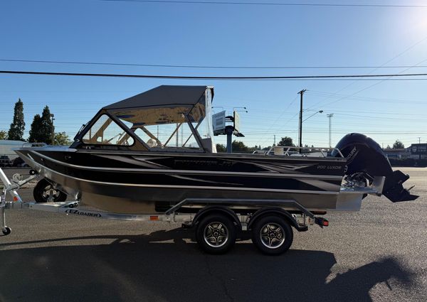 Thunder-jet 200-LUXOR image