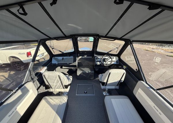 Thunder-jet 200-LUXOR image