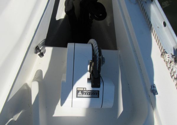 Beneteau 381 image