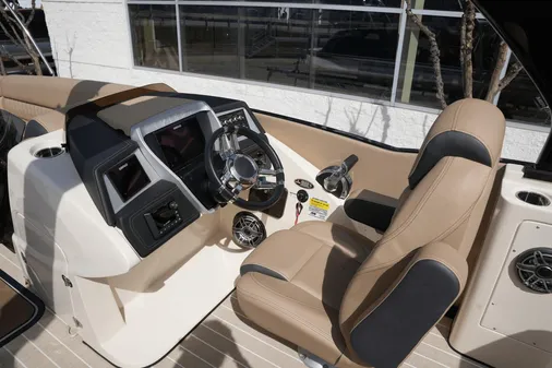 Harris Crowne 250 image